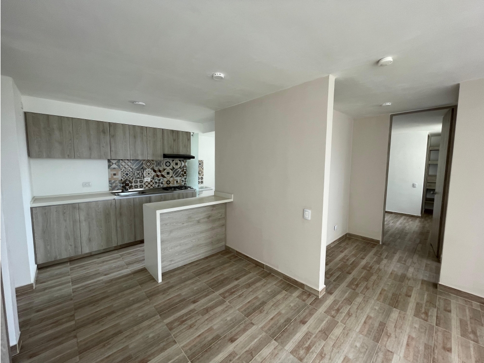 ARRIENDO APARTAMENTO EN CIUDAD MALLORQUIN * — foto 2