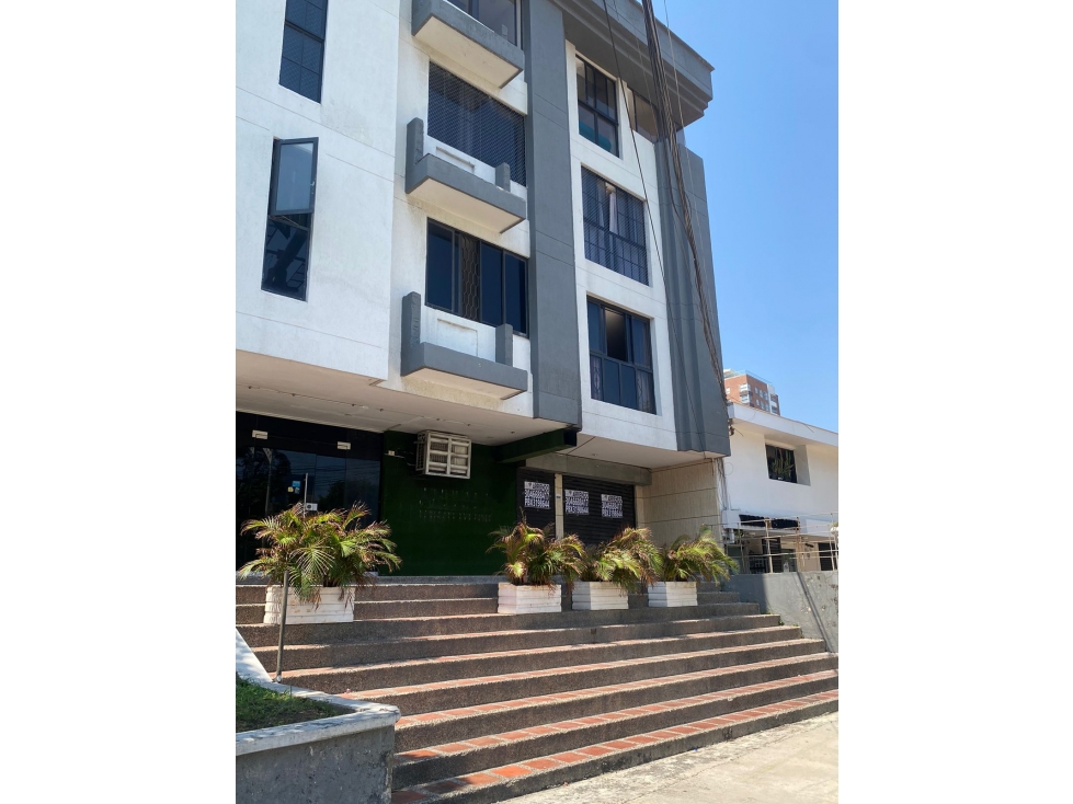 ARRIENDO LOCAL COMERCIAL EDIFICIO SANTA LUCIA — foto 3