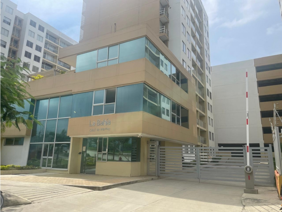VENDO APARTAMENTO EN PUERTA DORADA