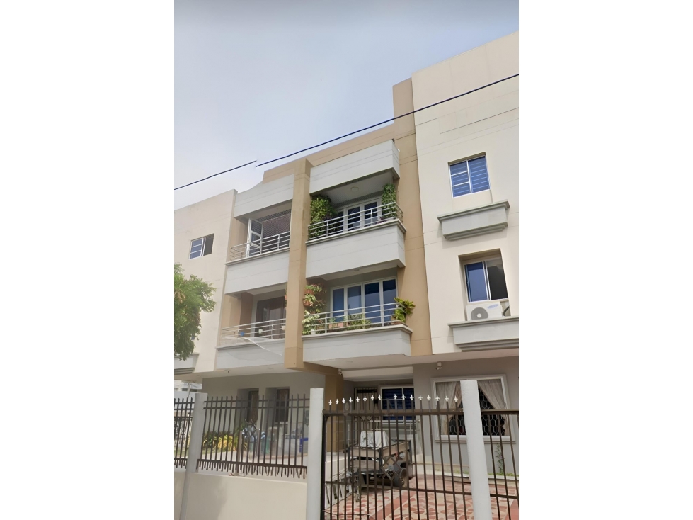 ARRIENDO APARATAMENTO AMOBLADO EN EL POBLADO