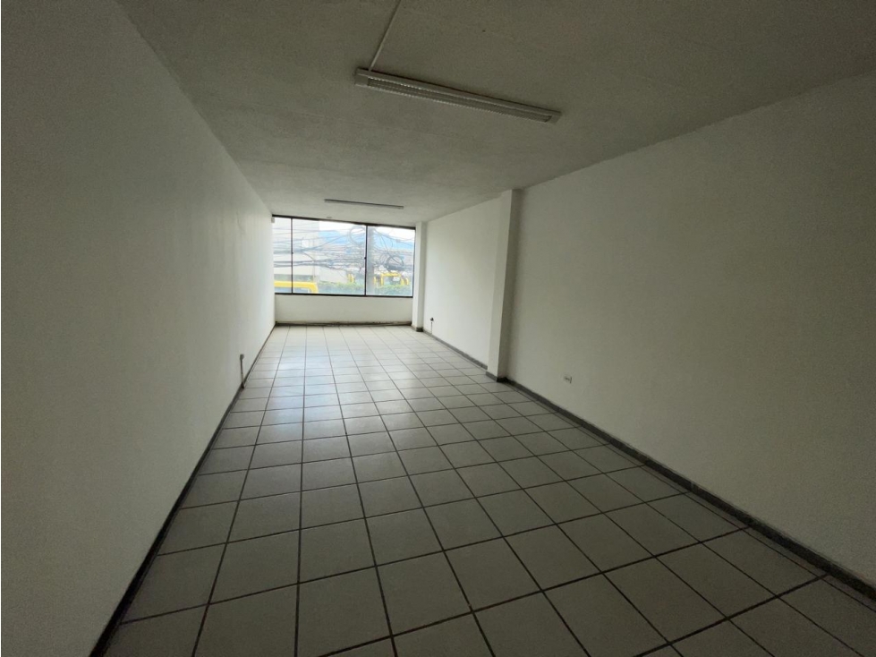 ARRIENDO LOCAL EN MONTEVIDEO — foto 4