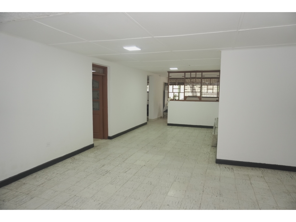 VENDO CASA EN EL BARRIO SIMON BOLIVAR — foto 2