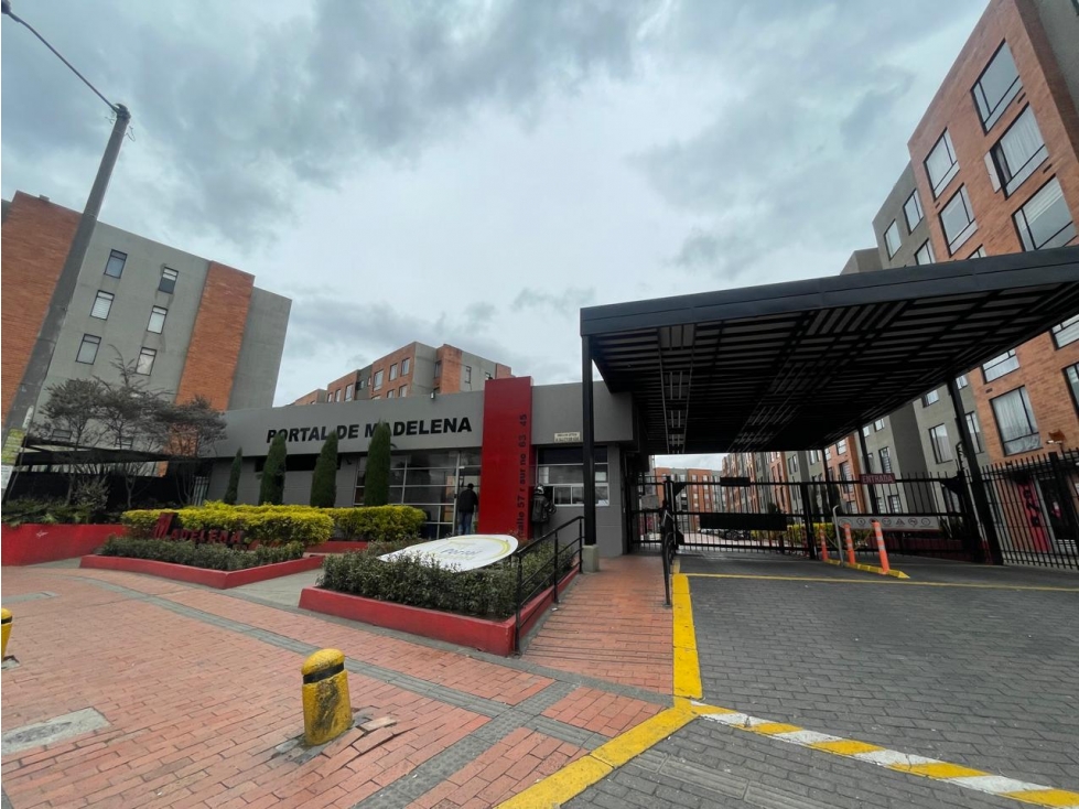 ARRIENDO APARTAMENTO EN EL CONJUNTO PORTAL DE MADELENA - PISO 4