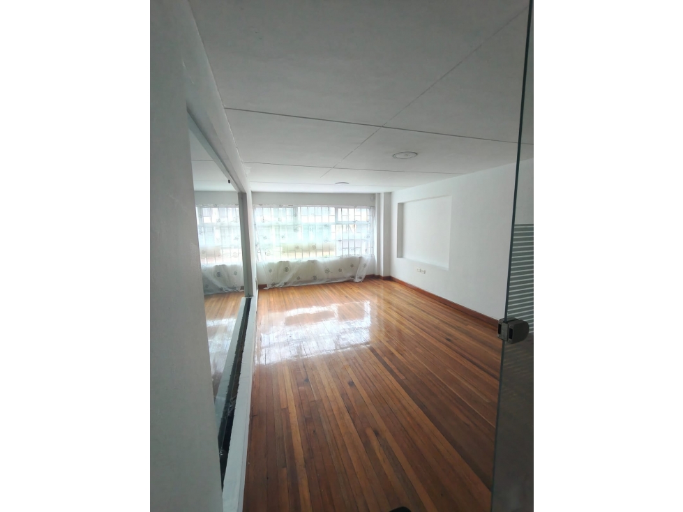 BODEGA EN ARRIENDO TEUSAQUILLO 360 MTS - 2