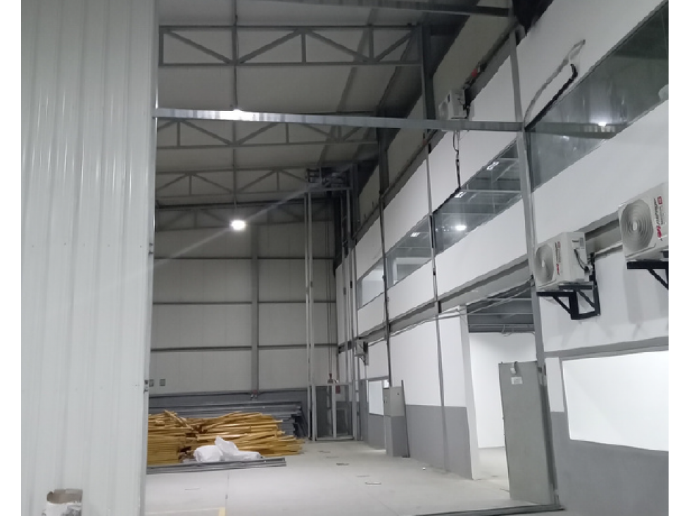 ARRIENDO BODEGA EN PARQUE INDUSTRIAL GALAPA * - 2