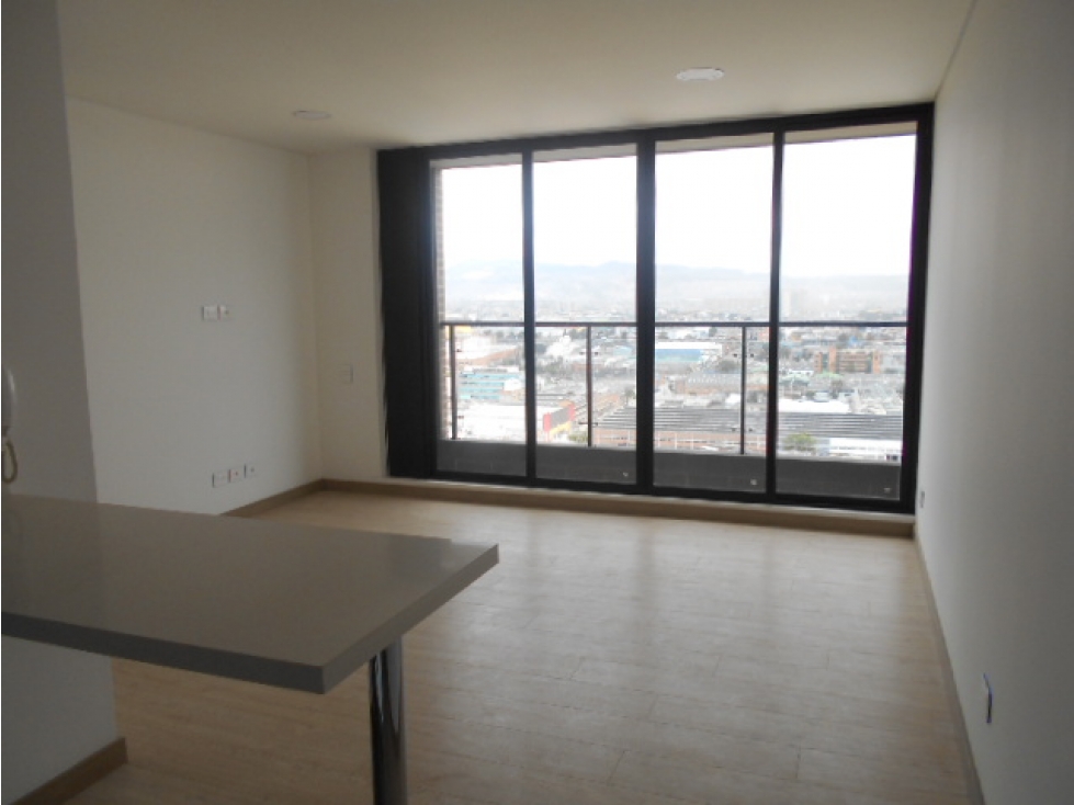 APARTAMENTO ZURICH SALITRE — foto 2