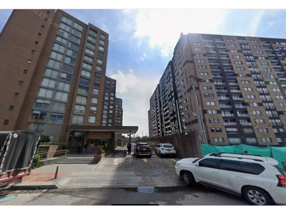 ARRIENDO APARTAESTUDIO DUPLEX EN GRAN RESERVA DE OPORTO - PISO 9