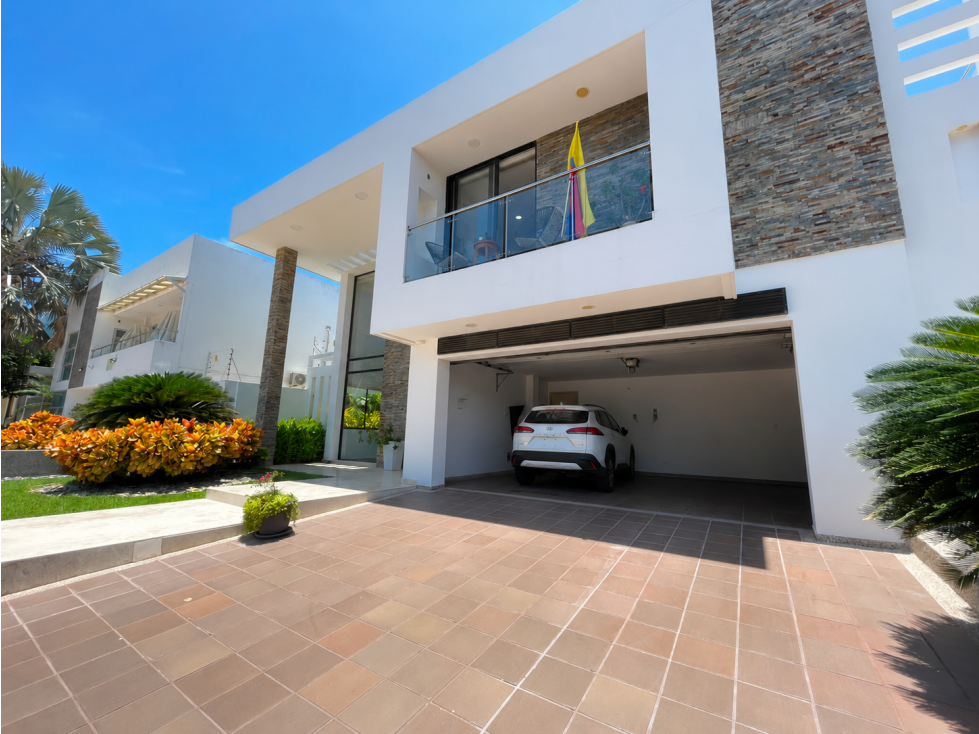 CASA DUPLEX DISPONIBLE EN ARRIENDO - VILLA CAMPESTRE *
