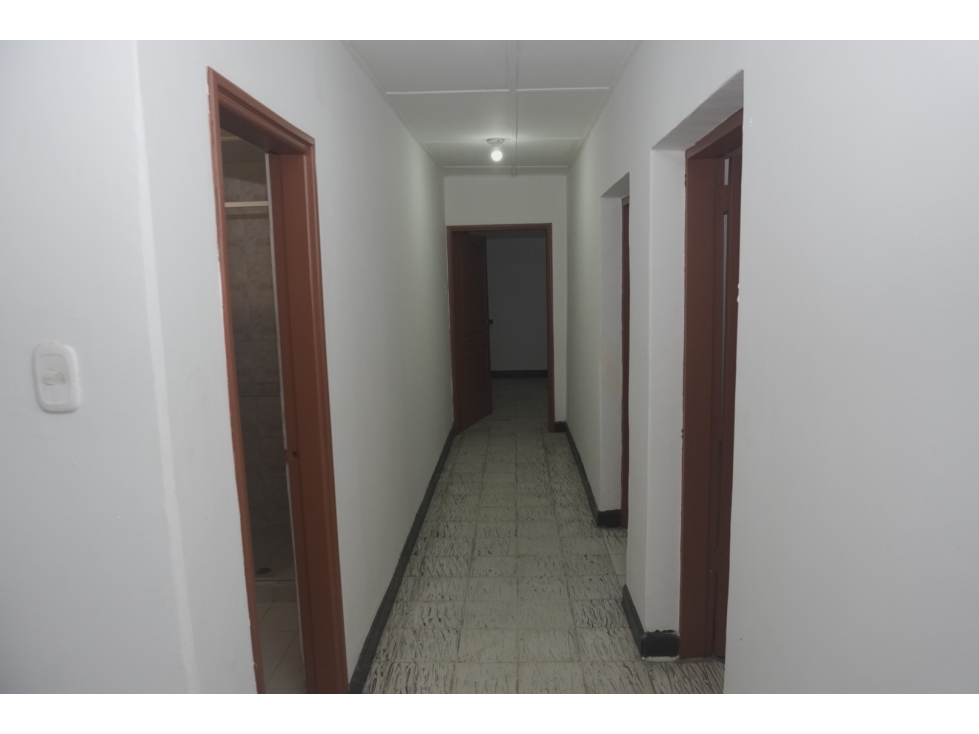 VENDO CASA EN EL BARRIO SIMON BOLIVAR — foto 3
