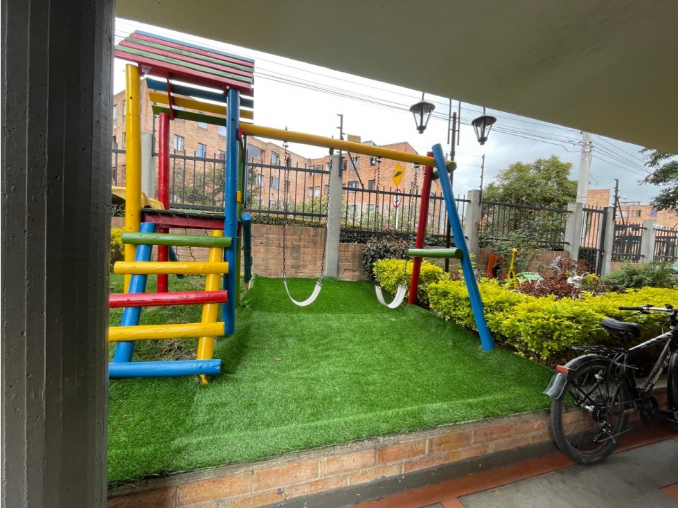 ARRIENDO CASA EN EL CONJUNTO EL RECODO CEDROSUBA - 3 NIVELES — foto 2