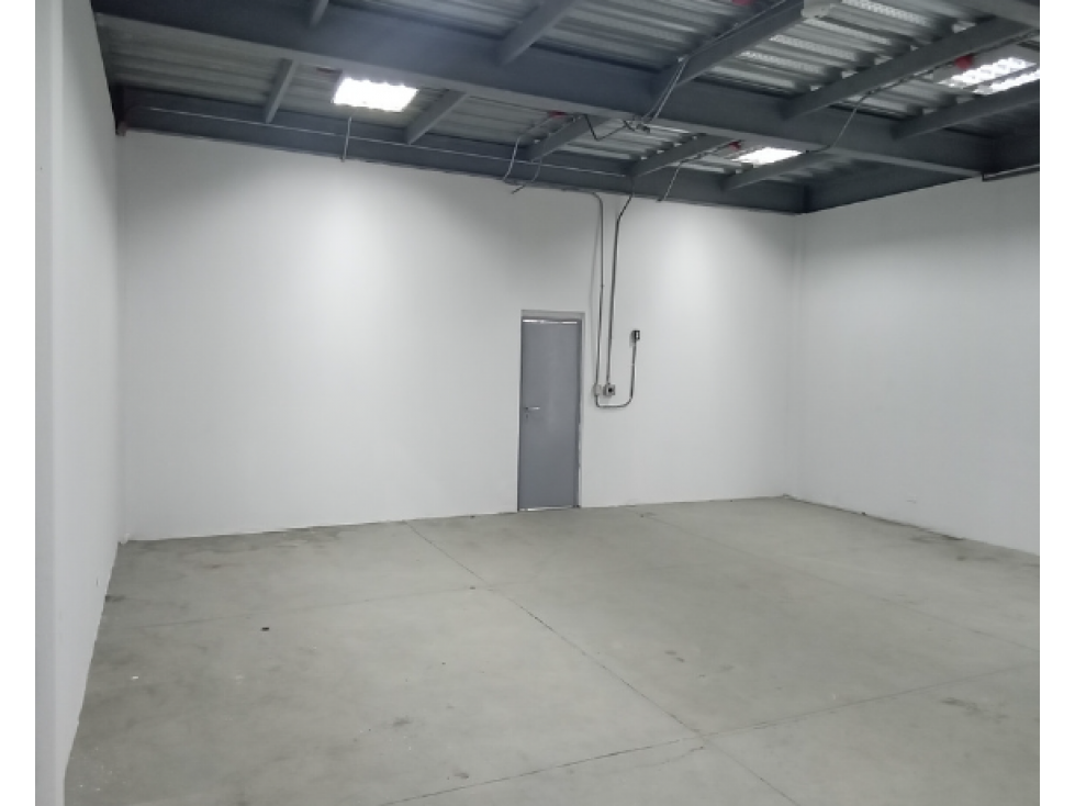 ARRIENDO BODEGA EN PARQUE INDUSTRIAL GALAPA * - 4