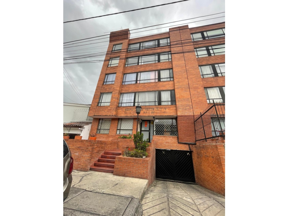 ARRIENDO APARTAMENTO EN EL EDIFICIO REYES III Y IV - PISO 5 — foto 2