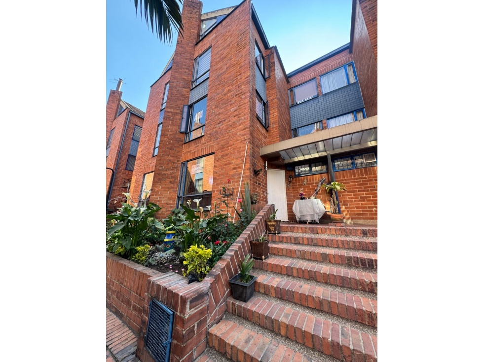 CASA EN VENTA EN SALITRE