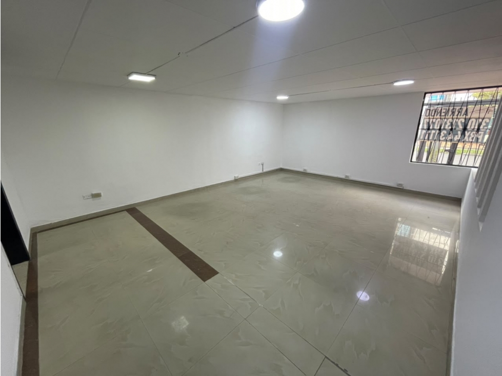 ARRIENDO CASA EN EL BARRIO NORMANDIA - 2 NIVELES — foto 6