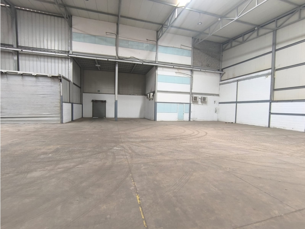 ARRIENDO BODEGA EN PARQUE INDUSTRIAL GALAPA * - 3