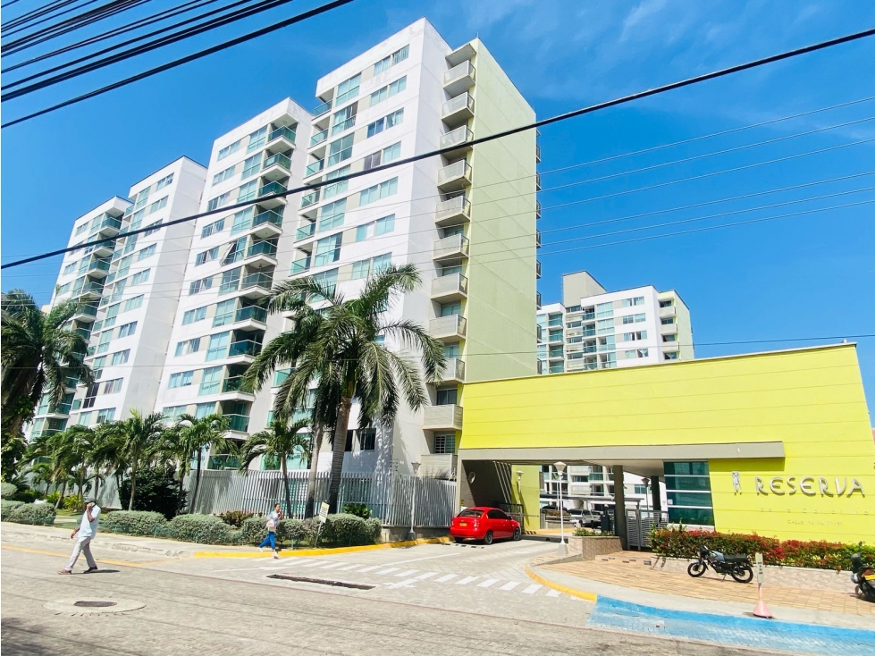 VENDO APARTAMENTO EN RESERVA DE LA CAROLINA