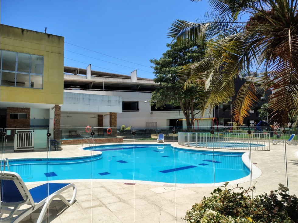 ARRIENDO APARTAMENTO EN ALTOS DEL PARQUE — foto 2