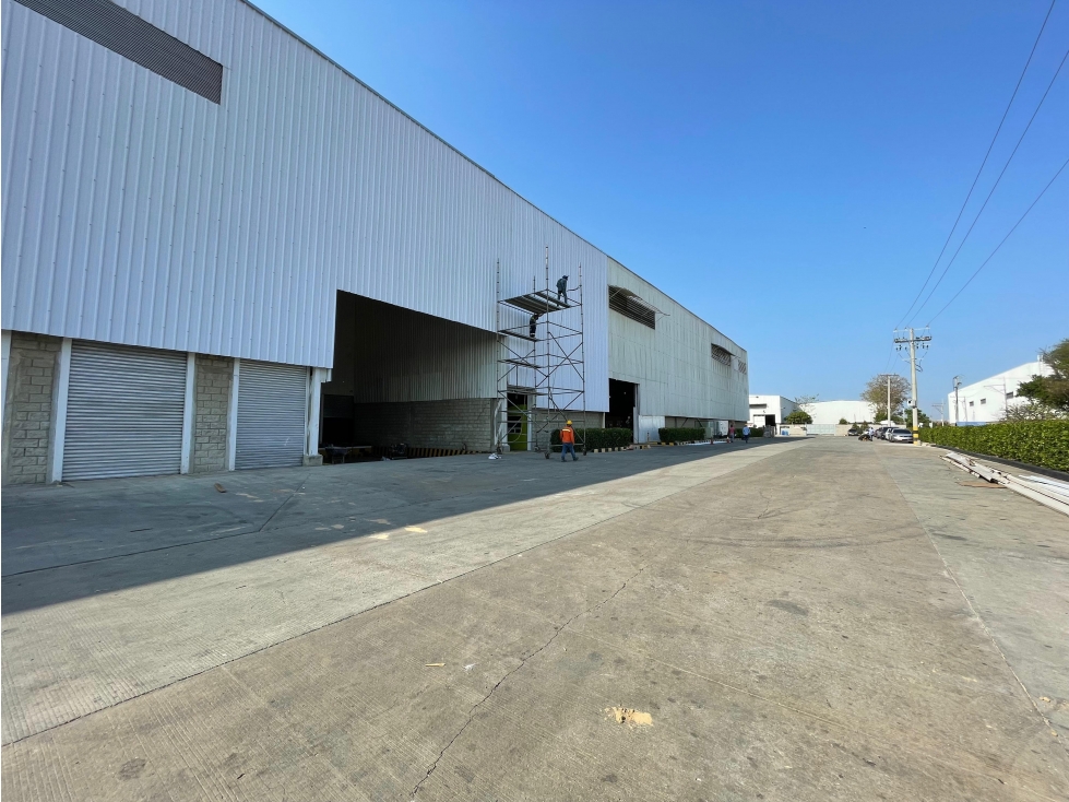 ARRIENDO BODEGA EN JUAN MINA