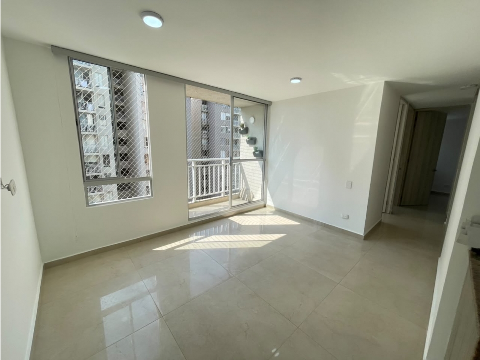 APARTAMENTO EN ARRIENDO ALAMEDA DEL RIO *
