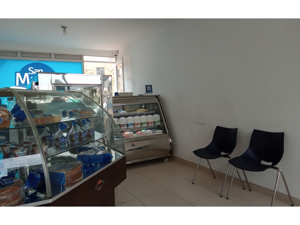 LOCAL COMERCIAL CENTRO C. NOGALES PLAZA - 5