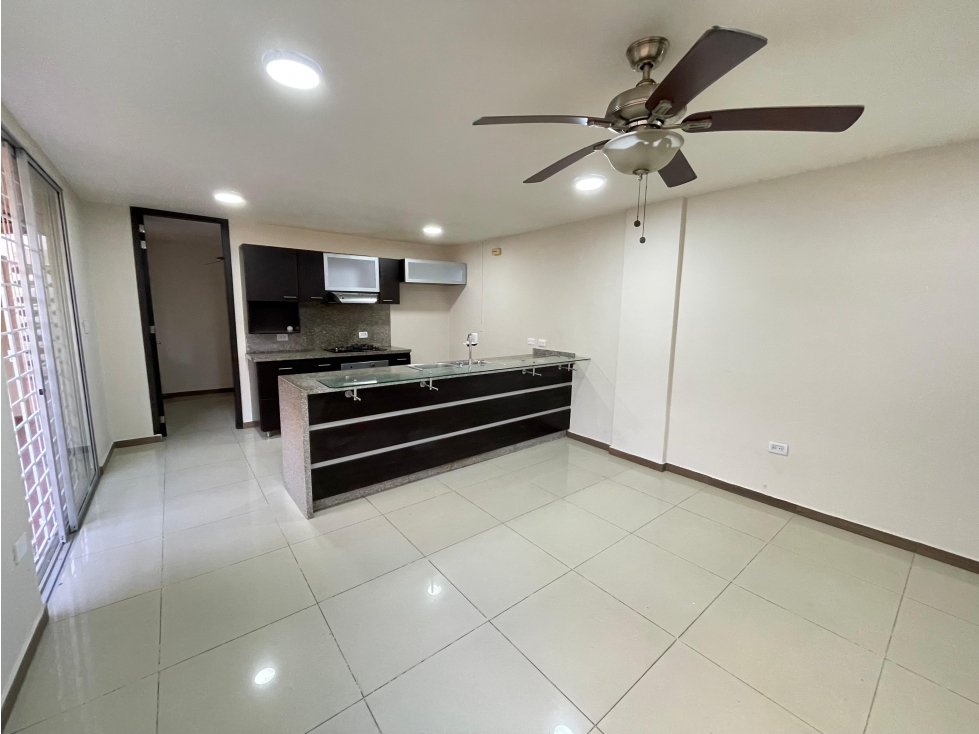 ARRIENDO Y VENDO APARTAMENTO SECTOR DE ALTO PRADO * — foto 2