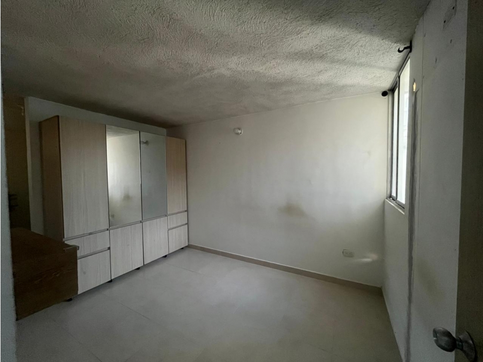 VENDO APARTAMENTO EN CIUDAD DEL PARQUE - 6