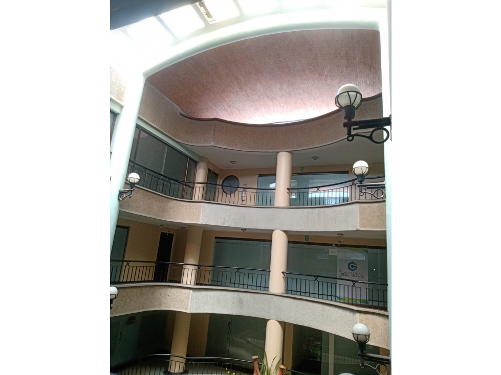 ARRIENDO OFICINA EN ALTO PRADO - 3
