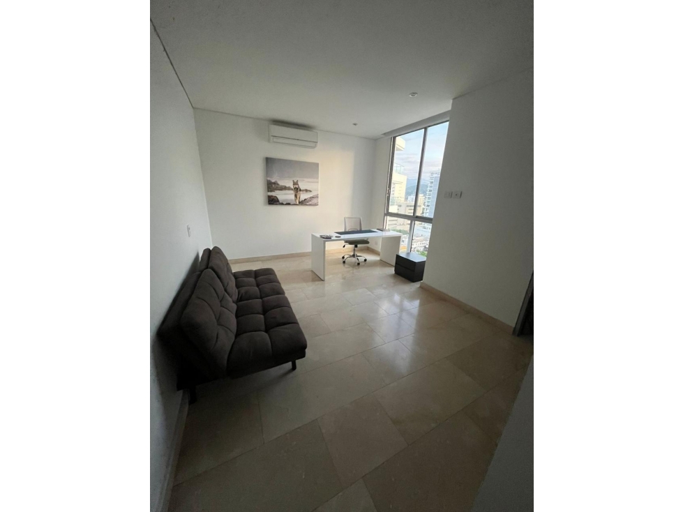 EN VENTA APARTAMENTO LUXURY FRENTE A MARINA INTERNACIONAL — foto 6