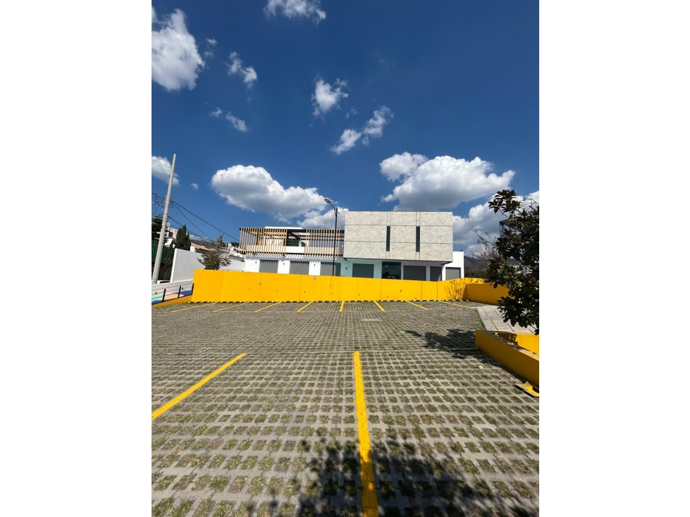 PLAZA COMERCIAL EN VENTA o RENTA EN BLVD COLOSIO PACHUCA DE SOTO — foto 3