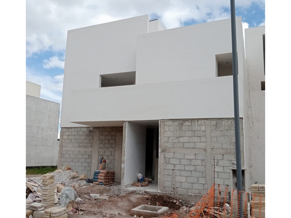 CASA RESIDENCIAL EN VENTA FRACC. LA CARTUJA (311) PACHUCA, HGO. — foto 2