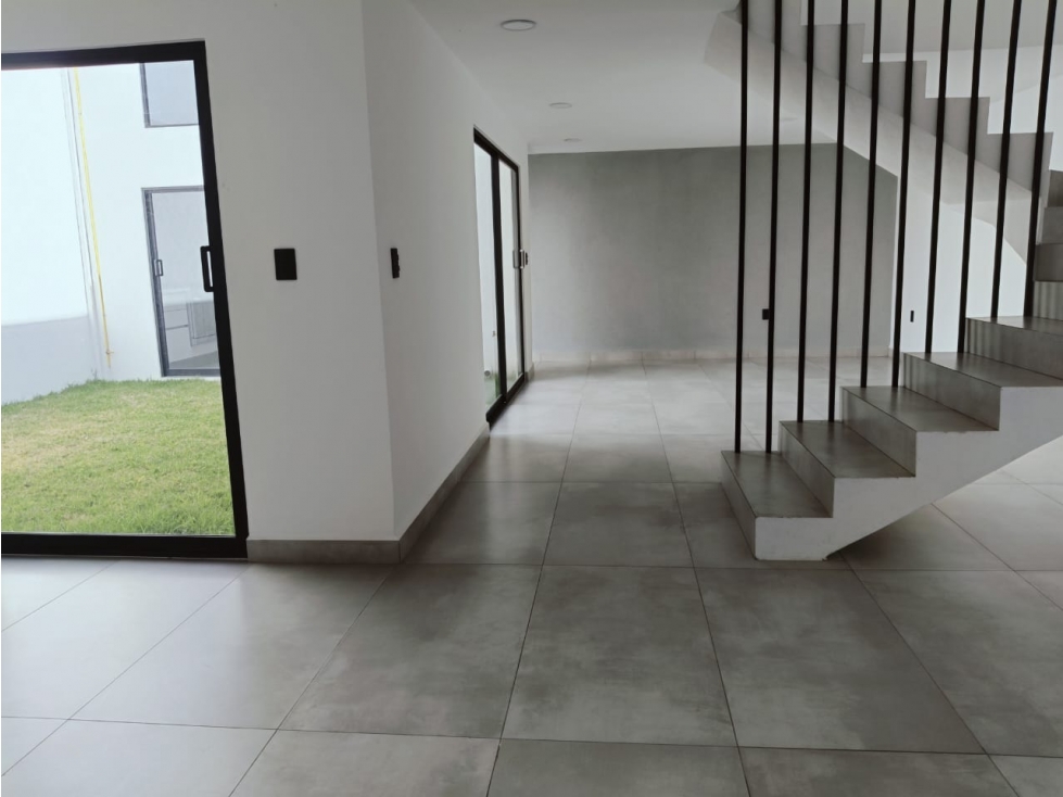 CASA RESIDENCIAL EN PREVENTA EN MINERAL DE LA REFORMA - 2