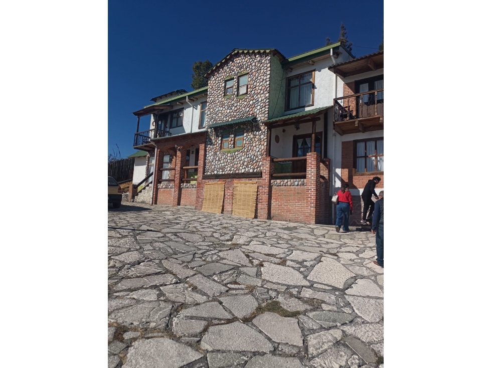 TERRENO EN VENTA CON HOTEL EN OPERACIÓN - 4