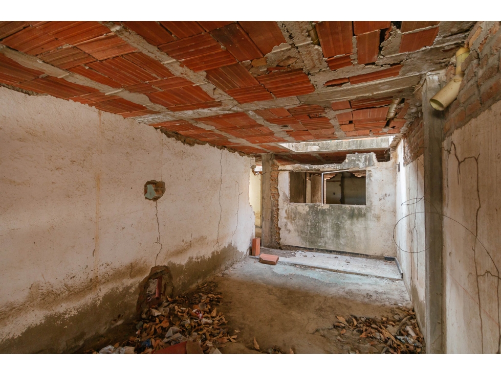CASA LOTE EN VENTA - SECTOR EL PRADO - 3