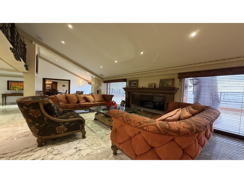 Apartamento con Terraza en venta en Los Rosales