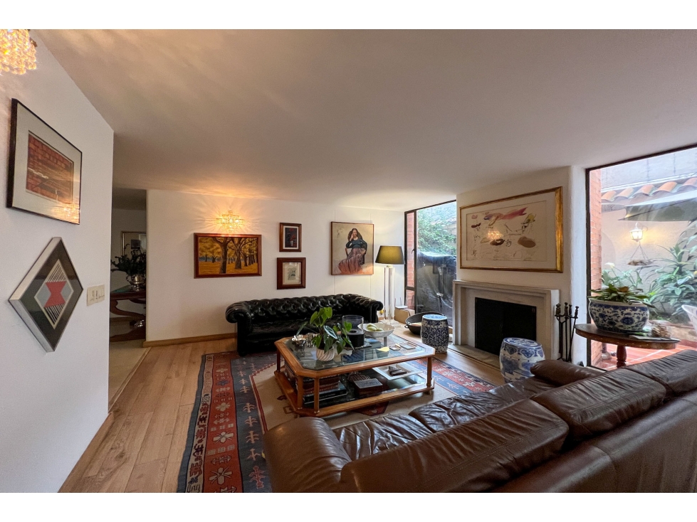 Apartamento con terraza en venta en Santa Bárbara — foto 2