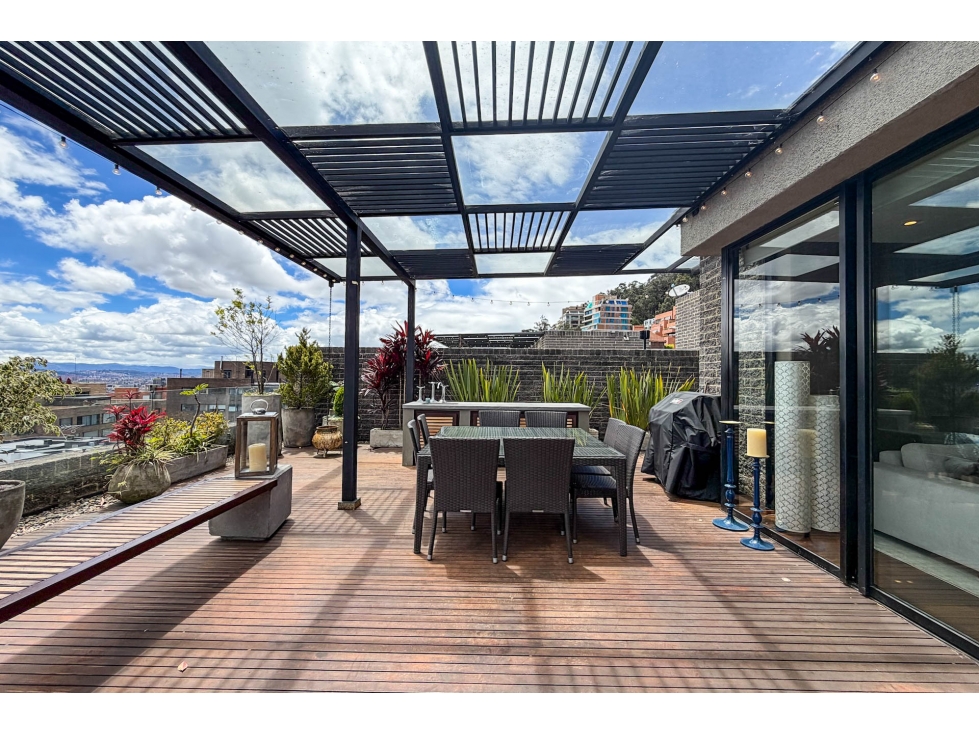 Penthouse Dúplex con terraza en venta o arriendo en Los Rosales — foto 2