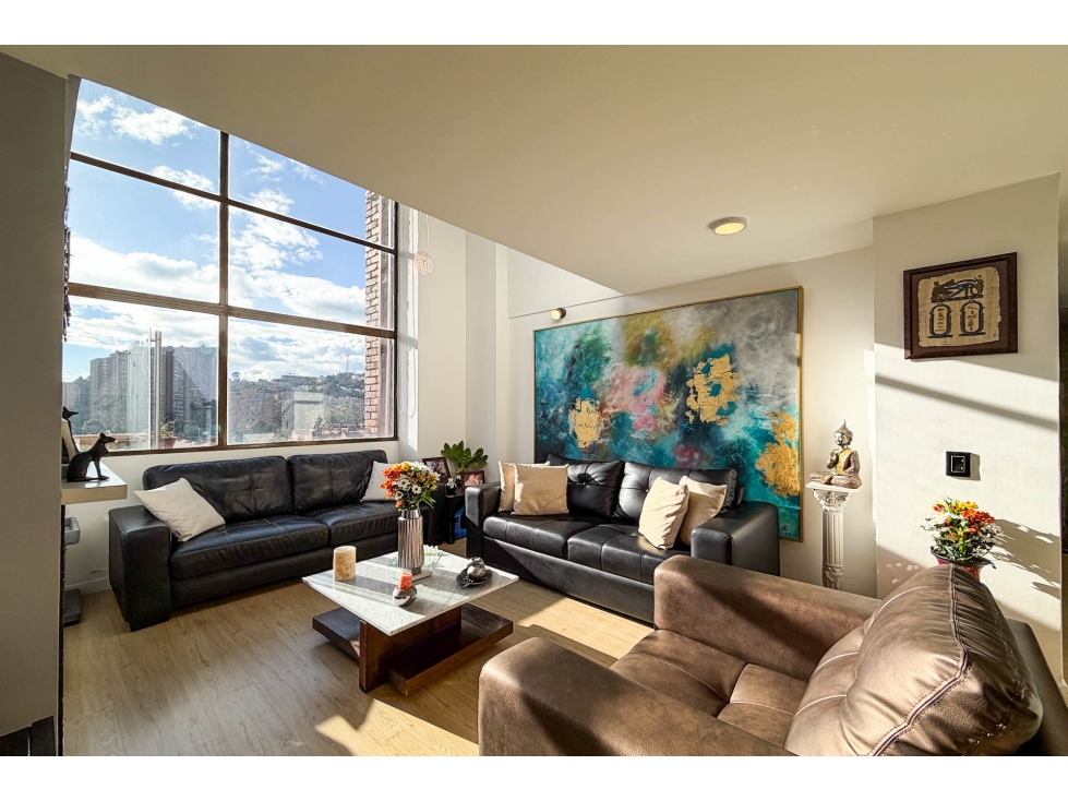 Apartamento Dúplex con terraza en venta en Gratamira