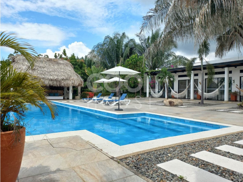 Espectacular Casa Campestre en venta en Nilo - Cundinamarca - 2