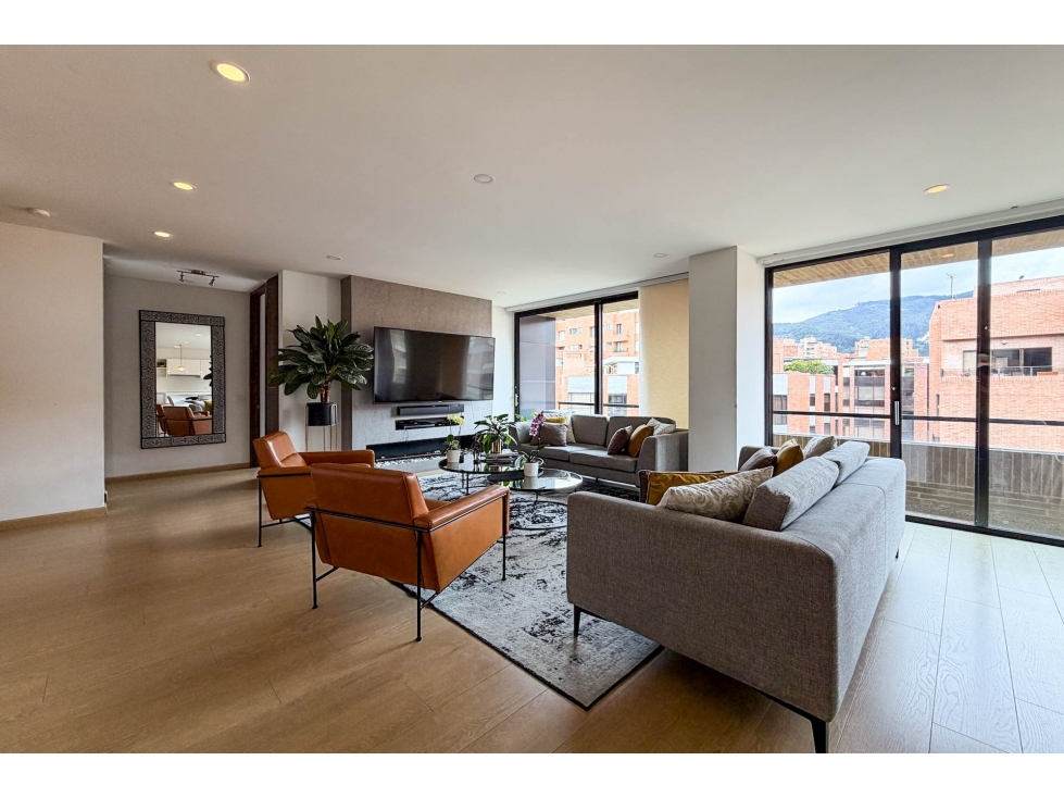 Apartamento en venta o arriendo en La Carolina