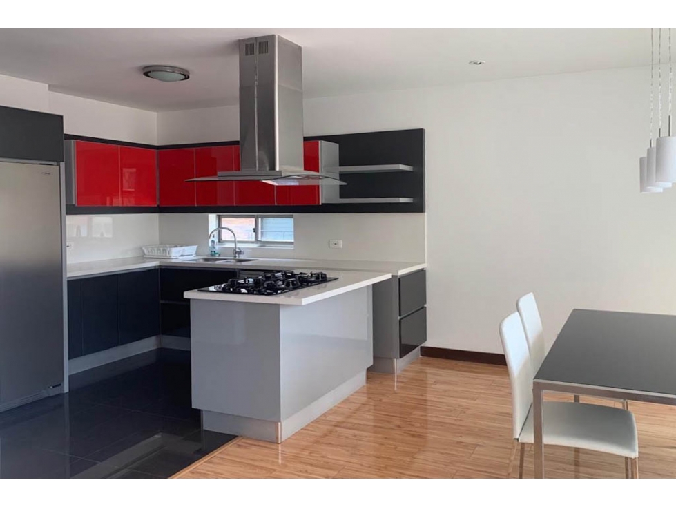 Apartamento amoblado en arriendo en Chicó Norte — foto 3