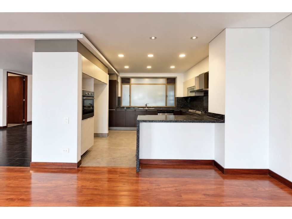 Apartamento en arriendo en Chicó Reservado — foto 6