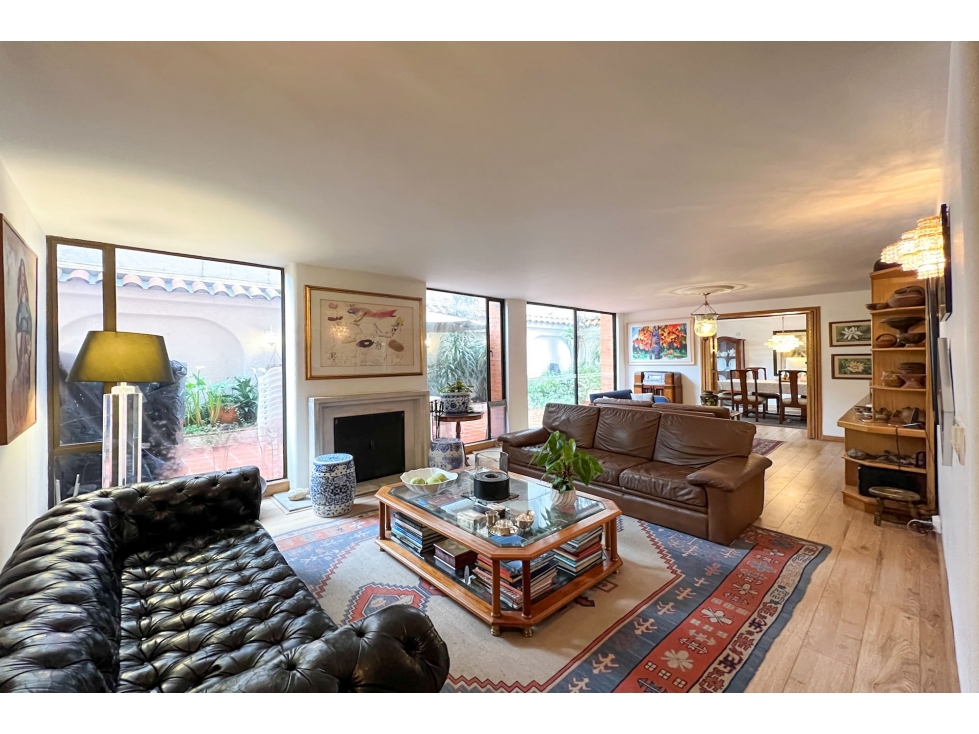 Apartamento con terraza en venta en Santa Bárbara