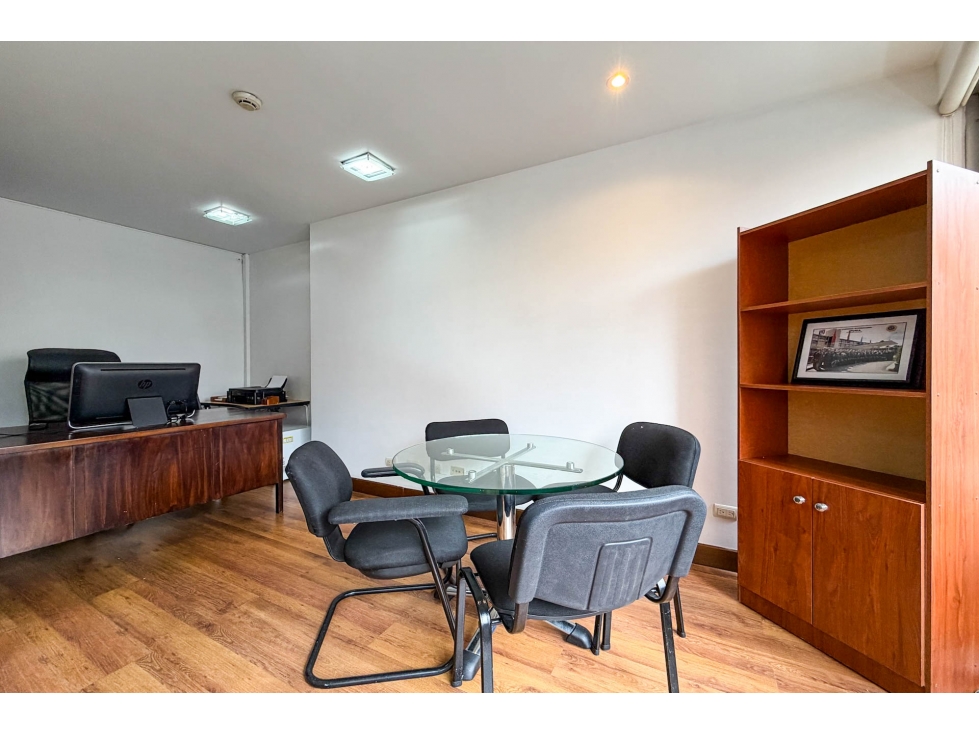 Oficina en arriendo en Emaus — foto 3