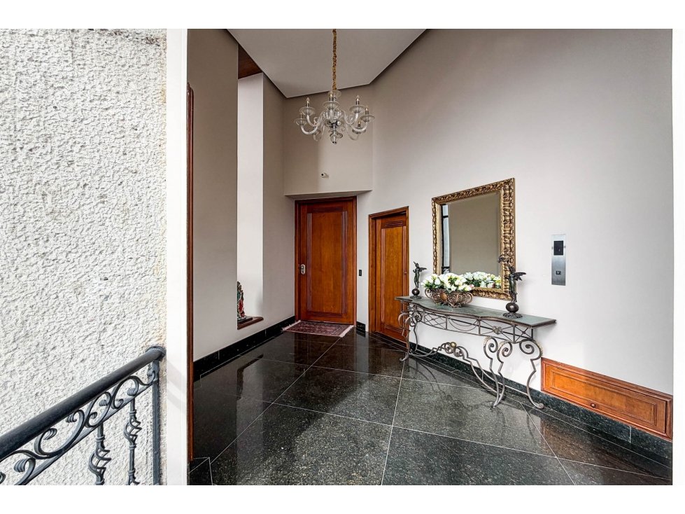 Apartamento con terrazas en venta en Los Rosales — foto 3