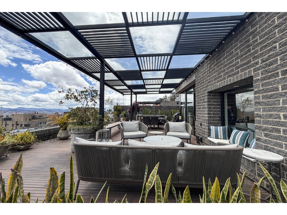 Penthouse Dúplex con terraza en venta o arriendo en Los Rosales — foto 3
