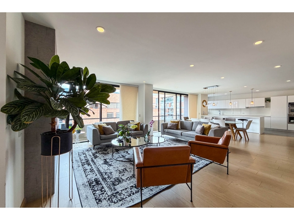 Apartamento en venta o arriendo en La Carolina — foto 2