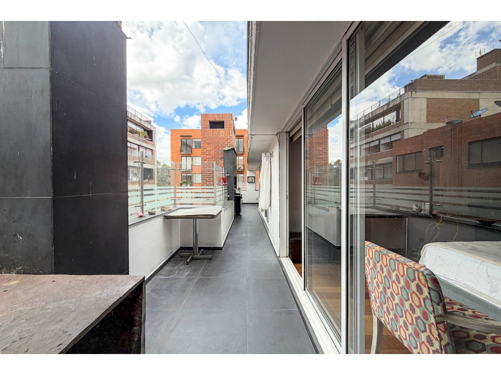 Apartamento Dúplex con terraza en venta en El Virrey — foto 3