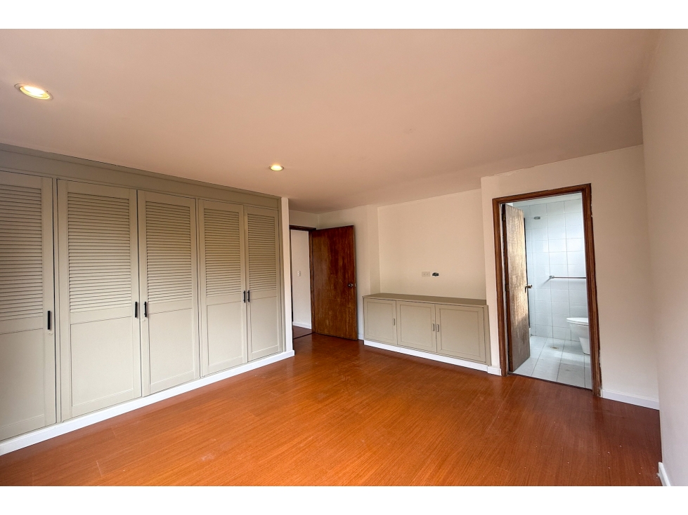 Apartamento en venta o arriendo en Chicó Navarra — foto 6