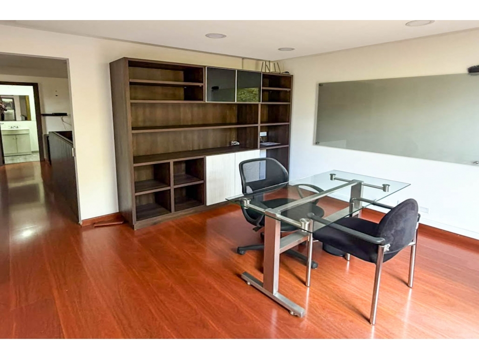 Oficina con terraza en arriendo en Chicó - 3