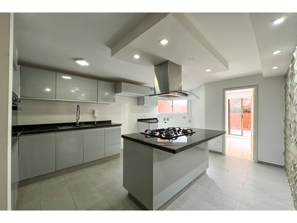 Apartamento con terraza en arriendo en El Nogal - 5